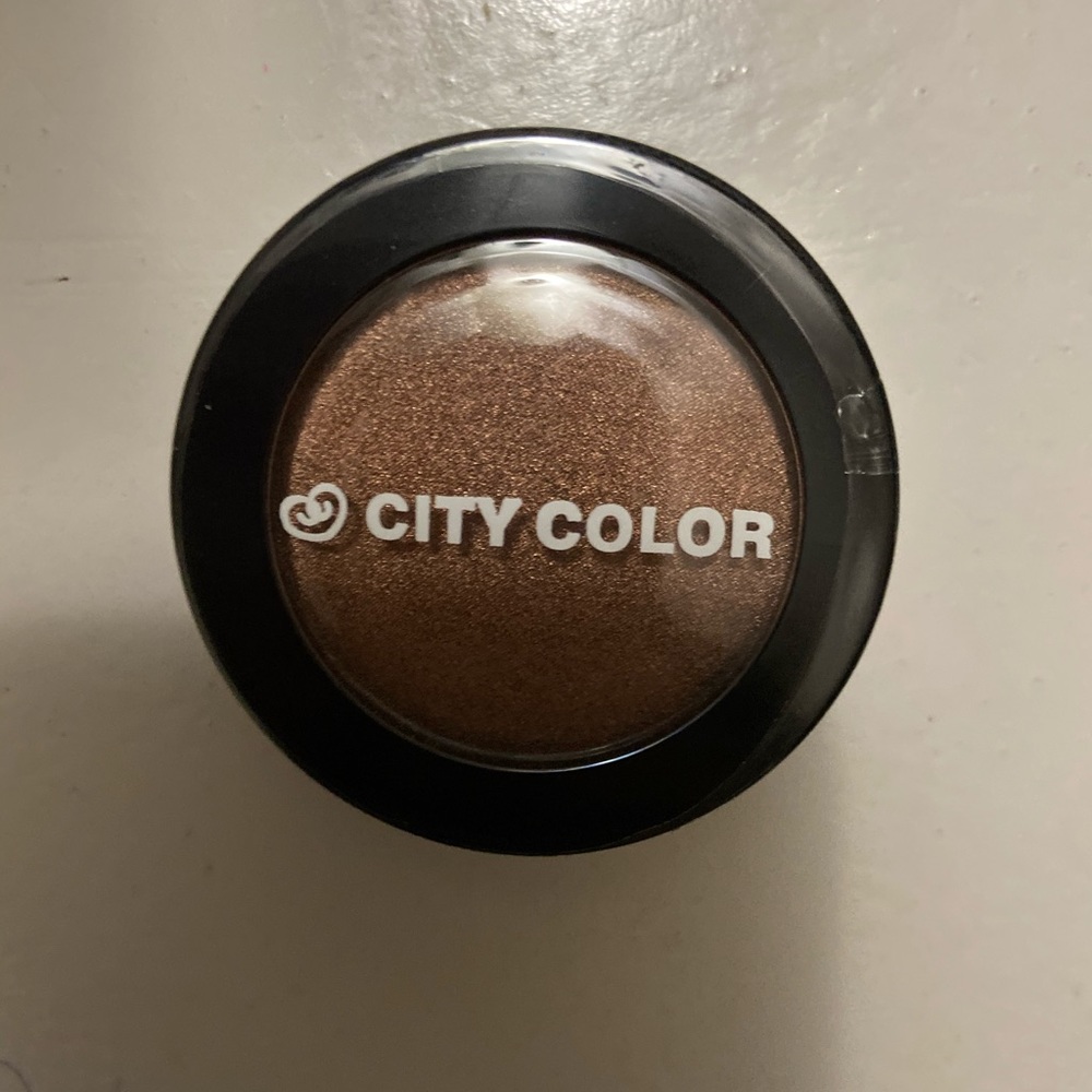 City Color Shimmer Shadow Eye Goal Digger